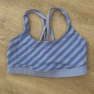 Lululemon sports bra